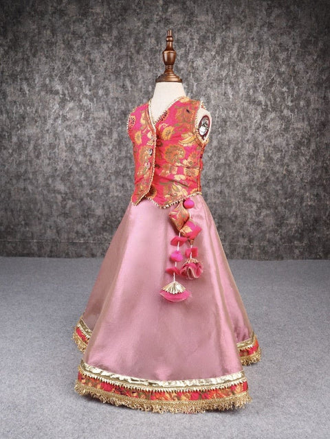 Pre-Order: Gota Lace Detail Brocade Top And Lehenga