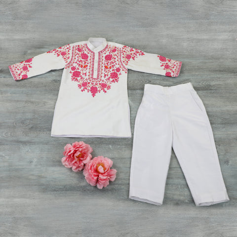 Pre-Order:KURTA WITH THREAD EMBROIDERY