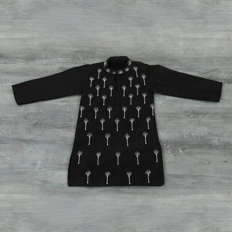 Pre-Order: KURTA WITH PEARL N CUT DANA HAND EMBROIDERY