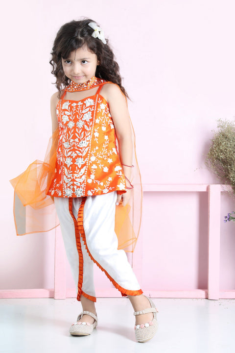 Pre-Order: Thread Embroidery Suit with Pants N Clutch Dupatta