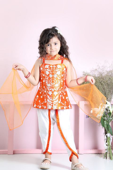 Pre-Order: Thread Embroidery Suit with Pants N Clutch Dupatta