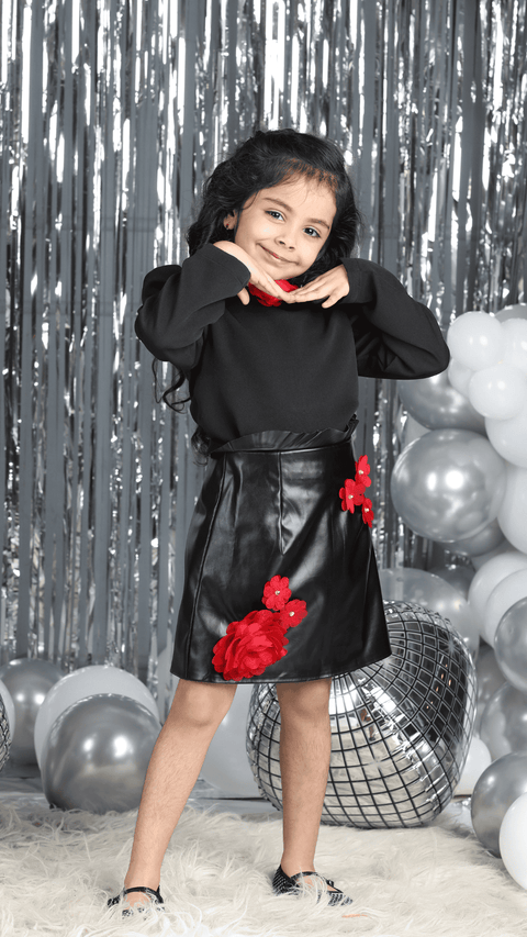 Pre-Order: Top And Skirt With Flower Motifs On Skirt