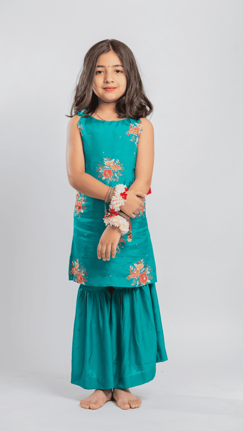 Pre-Order: KNOT KURTA SET WITH SHARARA