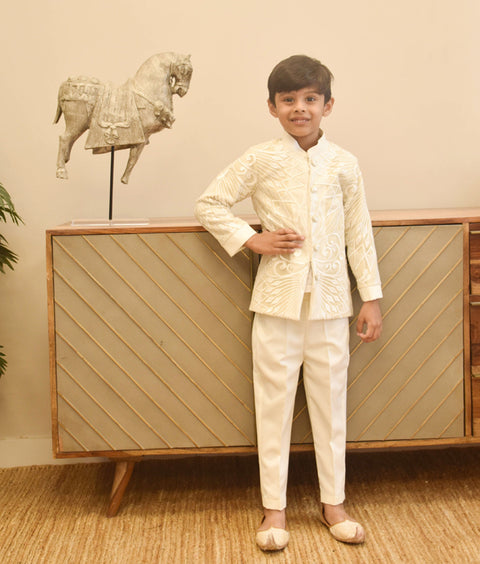 Pre-Order: Ivory Embroidered Bandgala with Pant for Boys