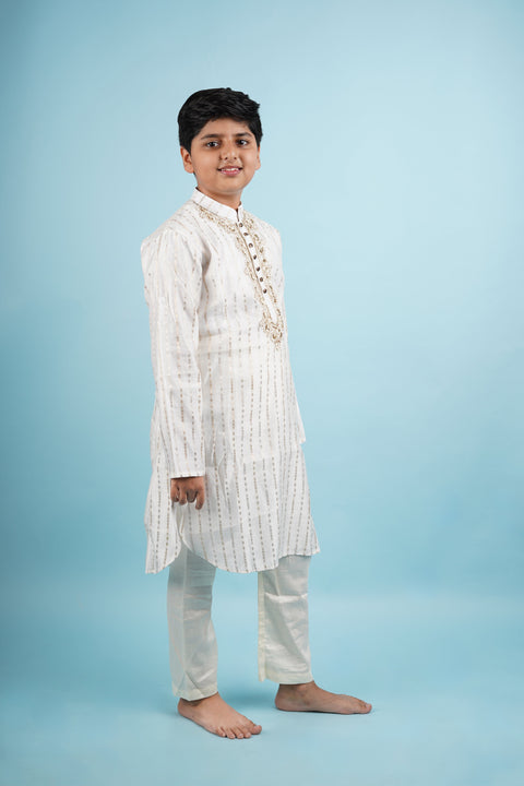 Pre-Order : White Kurta with Pajama for special Occassion