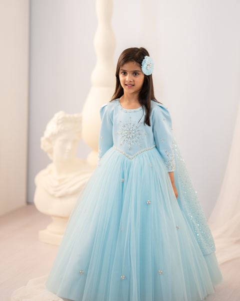 Pre-Order: Frozen Elsa gown with cape