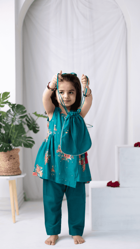 Pre-Order: ANGRAKHA KURTA SET