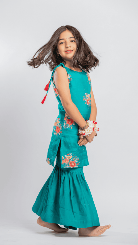 Pre-Order: KNOT KURTA SET WITH SHARARA