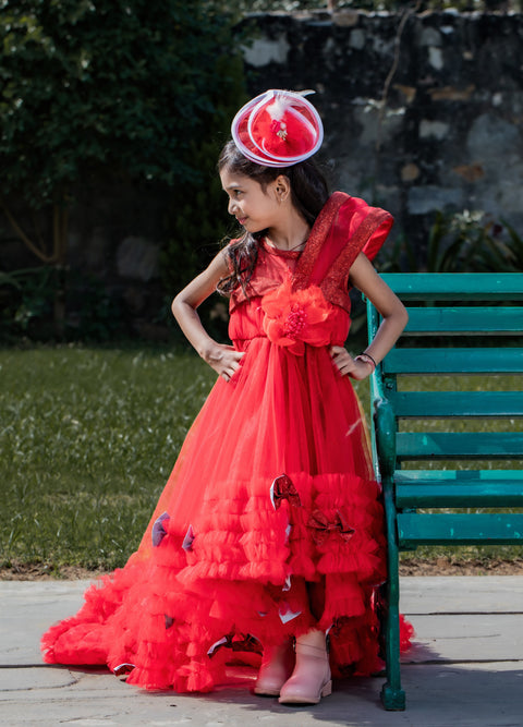 Pre-Order: Red Snowy Frill