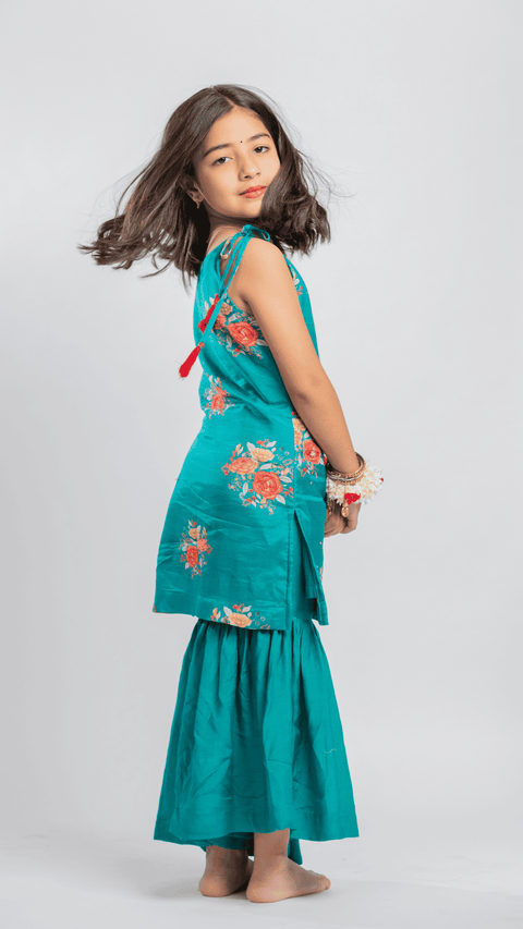 Pre-Order: KNOT KURTA SET WITH SHARARA