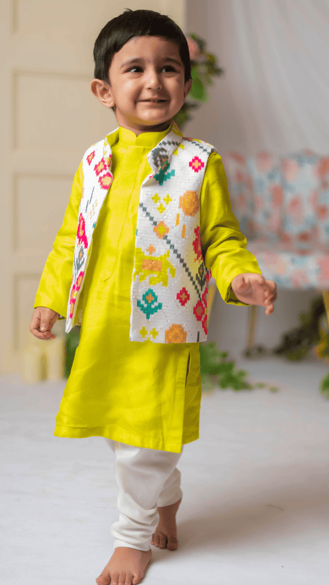 Pre-Order: White Ikkat Nehru With Green Kurta Churidar Set