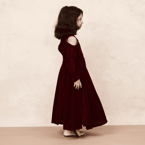 Pre-Order: Chic Maroon Velvet Full Sleeve Gown