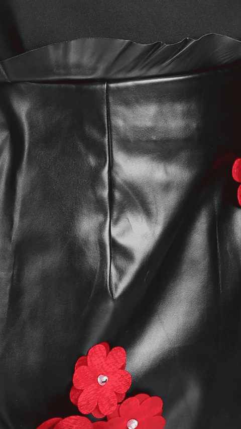 Pre-Order: Top And Skirt With Flower Motifs On Skirt