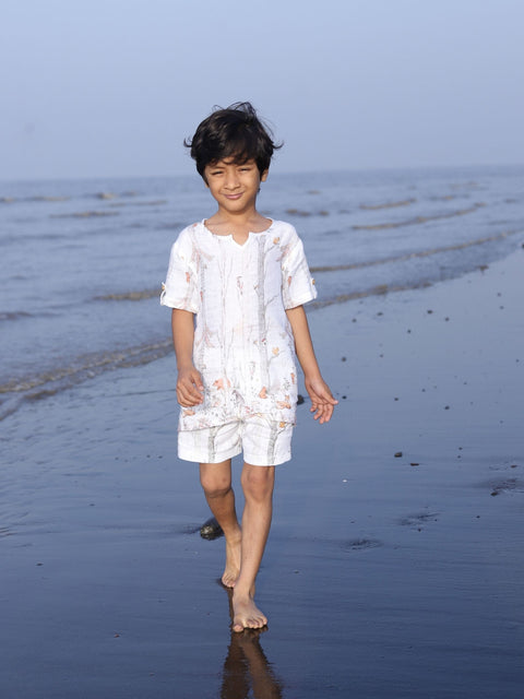 Pre-Order: Climbing Bears Printed Pure Linen  Premium Co-ords