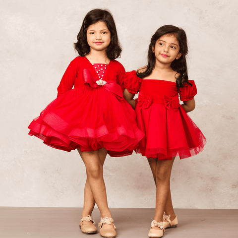 Pre-Order: Sleek red velvet off-shoulder dress