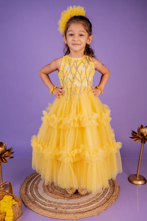 Pre-Order: Gendaphool Gown