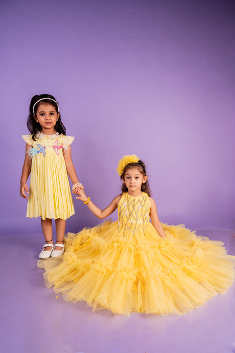 Pre-Order: Gendaphool Gown