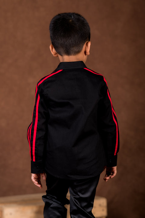Pre-Order:  Run with Bull Shirt
