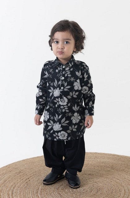 Pre-Order: Boy Printed Cotton Pathani Kurta Set - Black