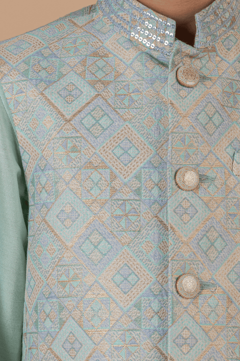 Pre-Order: Kurta Set With Printed Bandi, Embroidered Sleeve and Collar Detailing