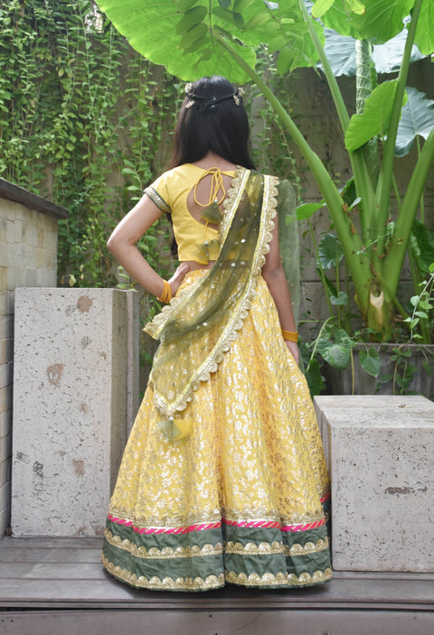Pre-Order - Yellow Boti Choli with Lehenga and Dupatta Set for Girls