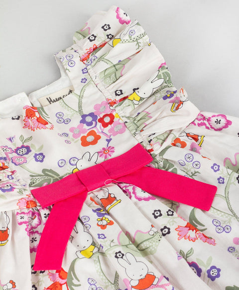 Floral print infant coordinate set with solid pink shorts- White