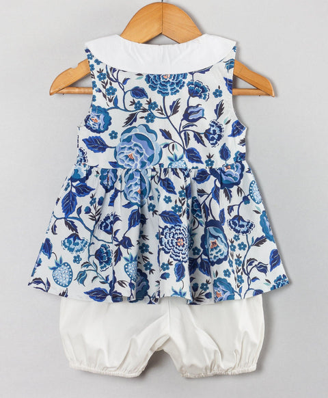 Infant coordinate set with with scallop collars n solid white shorts-Blue/White