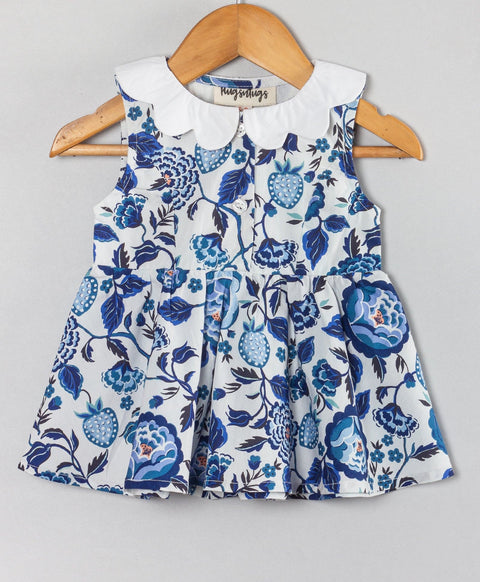 Infant coordinate set with with scallop collars n solid white shorts-Blue/White