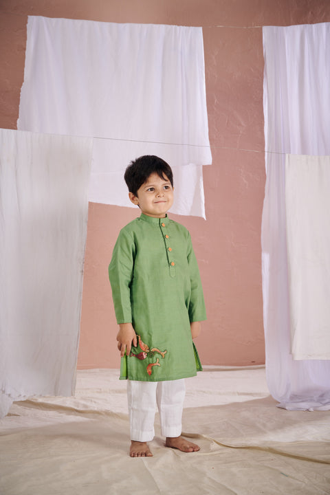 Pre-Order: Green Fish Patch Kurta Set