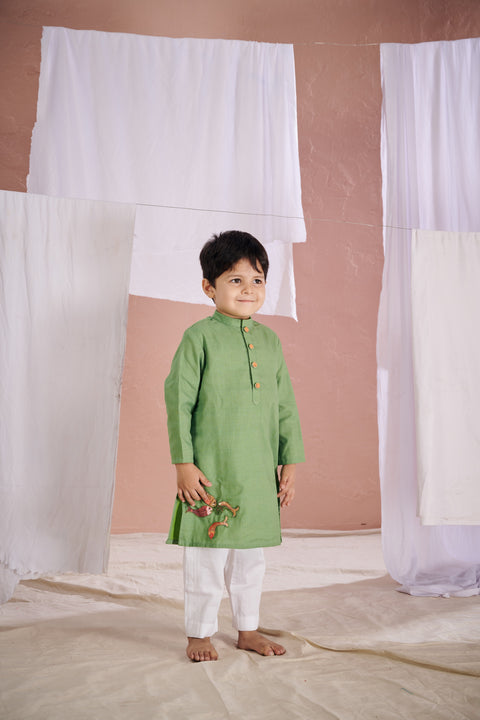 Pre-Order: Green Fish Patch Kurta Set