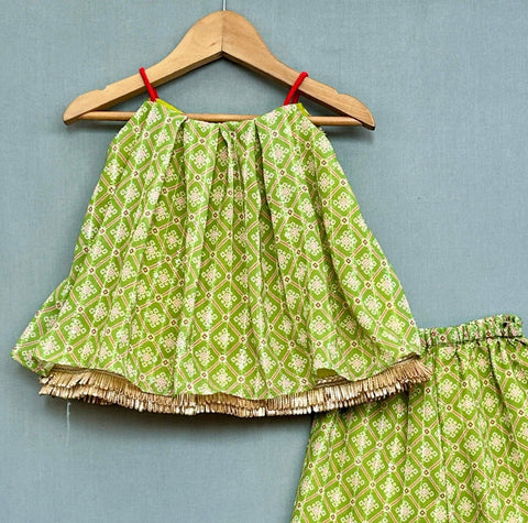 Pre-Order: Green Georgette Print Geometric Motif Top With Palazzo Pant