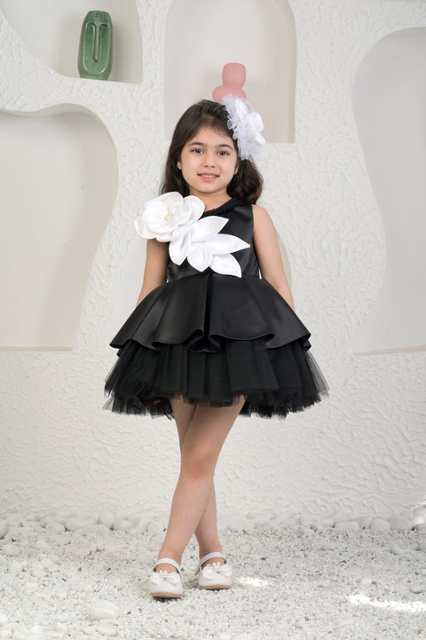 Pre-Order: Classic Black Dress