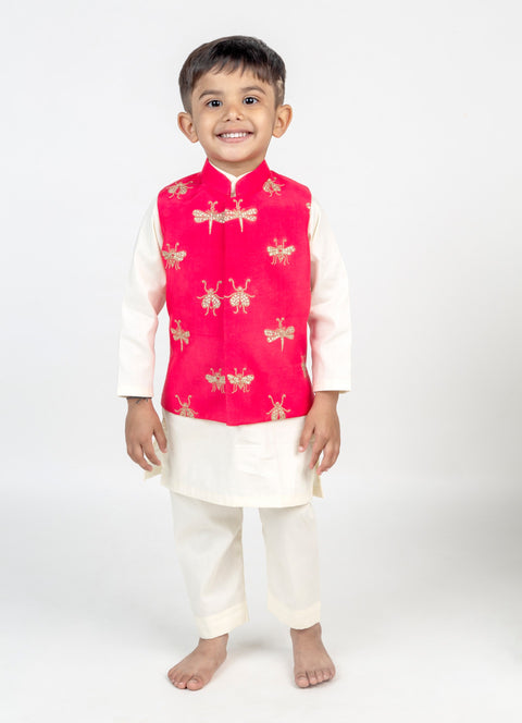 Pre-Order: Jugnoo Hand Embroidered Kurta Jacket Set