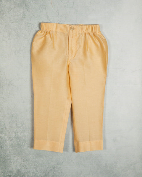 Pre-Order: Mor Pankh Print Kurta with Pajama