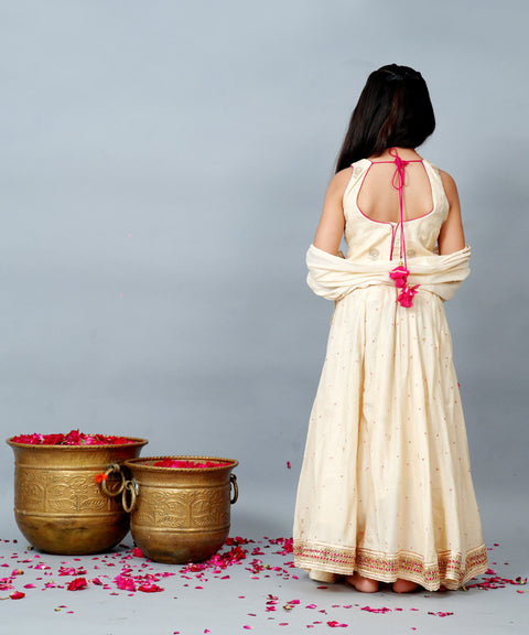 Pre-Order: Gulnoor Lehenga Set