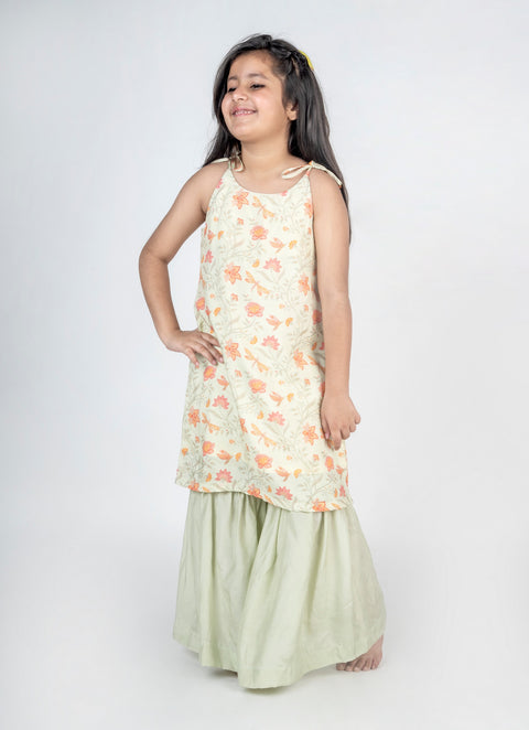 Pre-Order: Dragon Fly Jaal Printed Kurta & Sharara Set