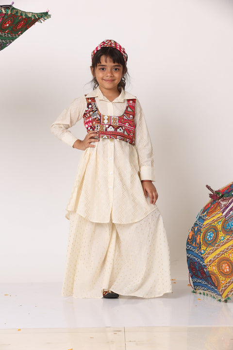 Pre-Order: Thread Work Textured Shirt Style Kurti With Colurful Embroidered Crop Top And Flared Palazzo