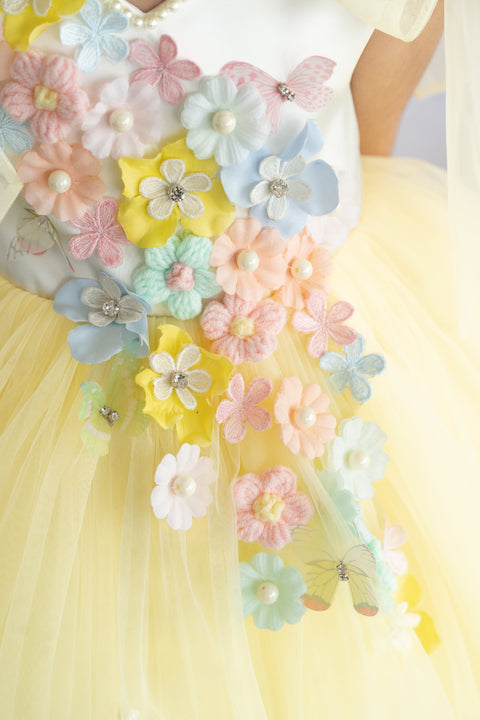 Pre-Order: Blooming blossom dress in Yellow
