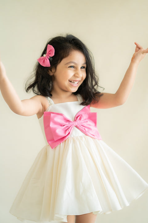 Pre-Order: Taffeta Flared Dress with Bow-Off-White