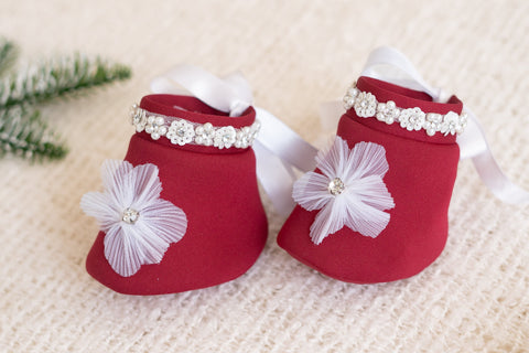 Pre-Order: Maroon baby set with booties and mittens