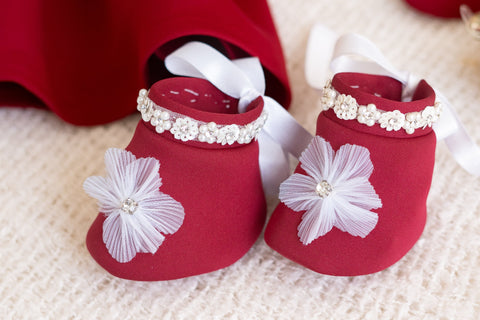 Pre-Order: Maroon baby set with booties and mittens