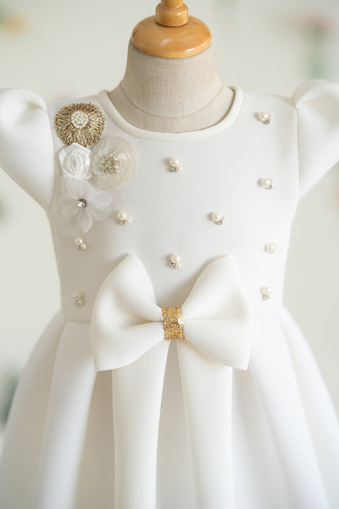 Pre-Order: White Tiana