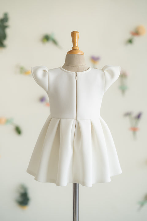 Pre-Order: White Tiana