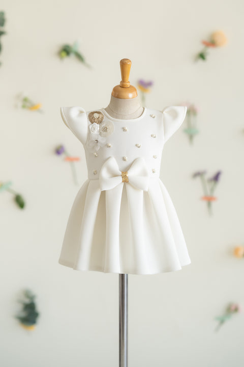 Pre-Order: White Tiana