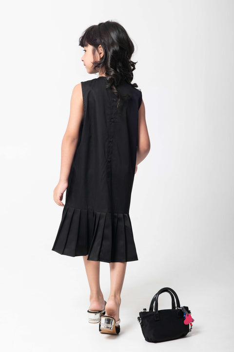 Pre-Order: CHILLI EMBROIDERED BLACK DRESS