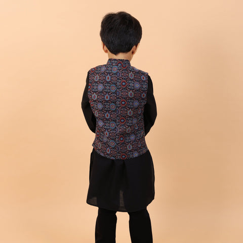 Pre-Order : MULTICOLOUR BANDI WITH BLACK KURTA SET  for Boys