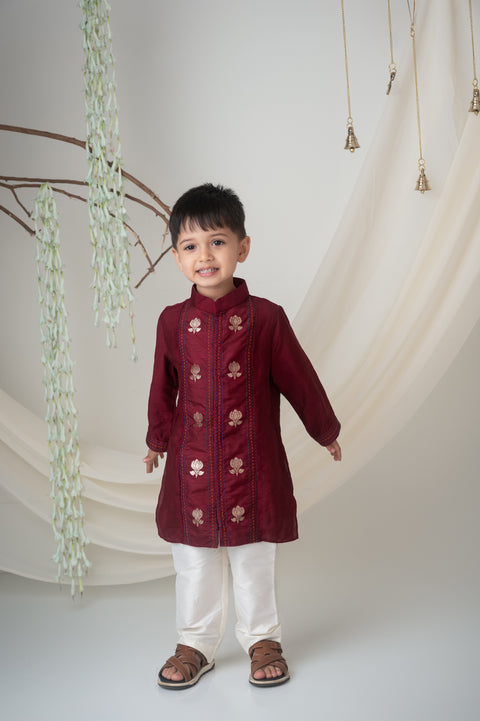 Pre-Order: Boys Maroon Embroidered Kurta Set