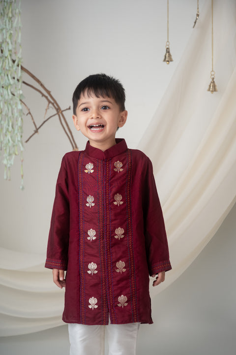 Pre-Order: Boys Maroon Embroidered Kurta Set