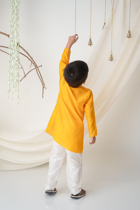 Pre-Order: Yellow Kurta Set with Attached bandhni jacket