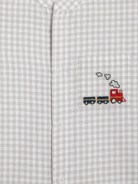 Pre-Order:  Baby Boy Train Embroidery Checks Shirt & Shorts Set-White
